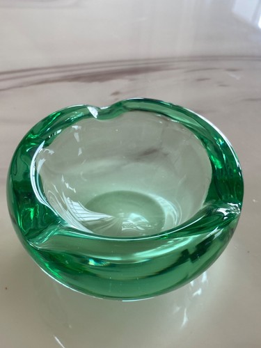 Superbe cendrier cristal - superbe, en