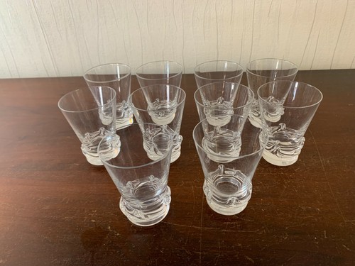 Verres vin blanc modèle - à,